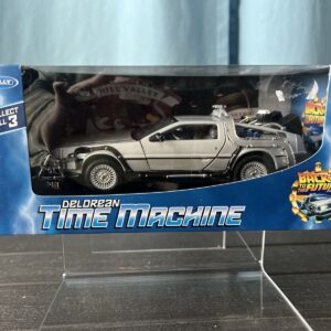 welly 1/24 Delorean Time Machine Back To The Future 2  Diecast Model