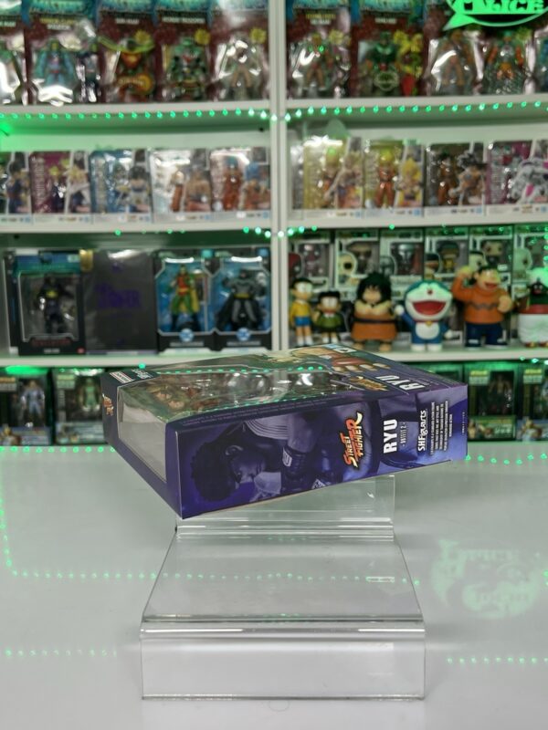 Bandai SH figuarts Serie Street Fighter Ryu - Outfit 2 - - immagine 6