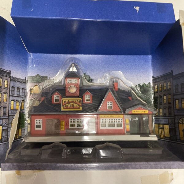 GALOOB Micro Machines EDIFICI CITTADINI Stazione Ferroviaria MICROMACHINES GIG - immagine 9