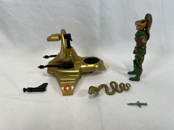 Hasbro Gi Joe - Serpentor, Cobra Emperor with Air Chariot 1986 - immagine 4