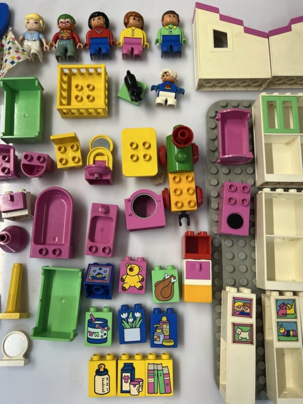 Lego Duplo - Set 7294  Set Vintage Playhouse - immagine 10