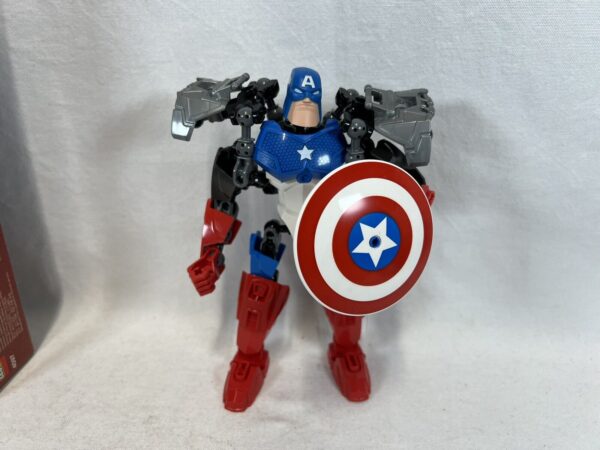 Lego Serie Marvel Super Heroes Set 4597 - Captain America - immagine 9