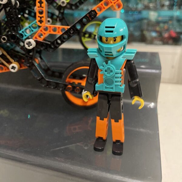Lego Technic Duel Bikes 8305 Completo Ottimo - immagine 3