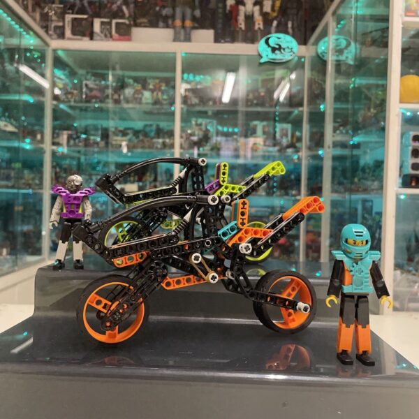 Lego Technic Duel Bikes 8305 Completo Ottimo