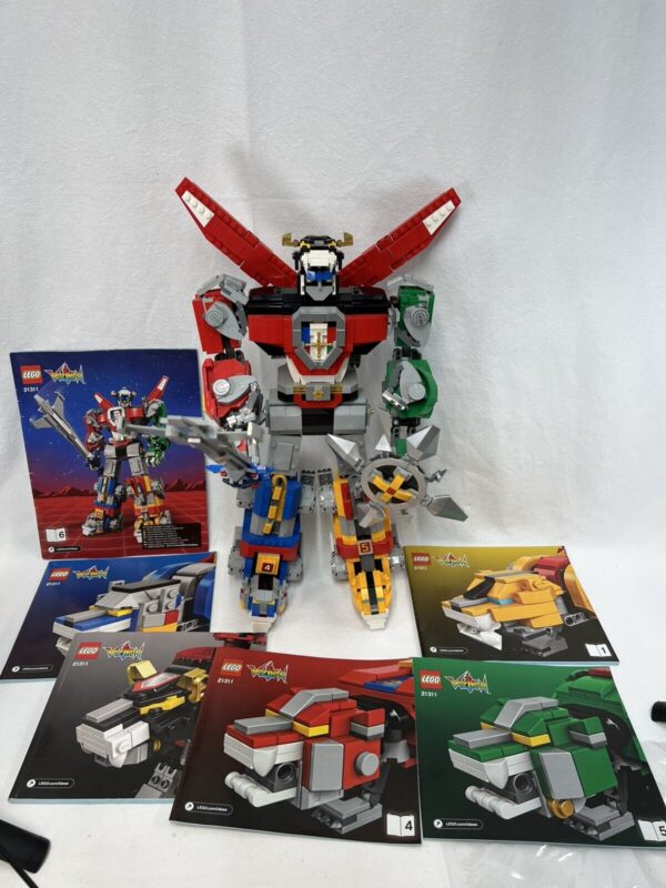 Lego serie Ideas - Set 21311 Voltron Defender Universe - immagine 6