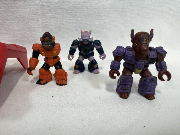 Lotto LASER/BATTLE BEASTS HASBRO TAKARA Navicella + 5 Personaggi - immagine 5
