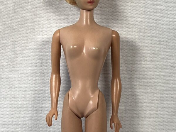 Mattel Barbie vintage bubblecut 60’s outfit originale Mignolo Mano Sx Rotto - immagine 19