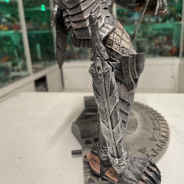 McFARLANE Alien Vs. Predator AVP Movie Action Figure Scar Predator 12" 29 cm - immagine 7