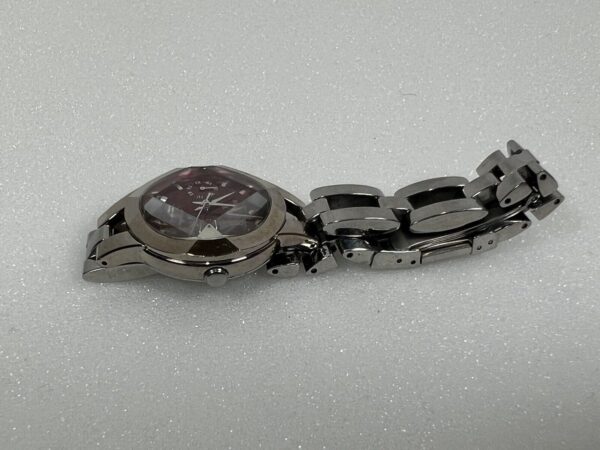 Orologio  Seiko Serie Lukia Quartz Da Donna Con Calendario E Quandrante Rosso - immagine 5