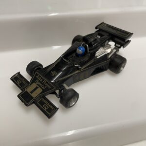 POLISTIL POLICAR  F1 - Lotus 77 JPS -  SLOT CAR PISTA ELETTRICA 1/32