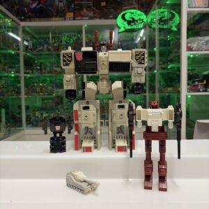 Transformers G1 - Metroplex Guardian -  Takara Hasbro Ottimo