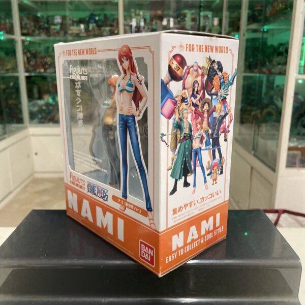 BANDAI One Piece - Figuarts ZERO Figure Nami New World Version 14 cm Official - immagine 3