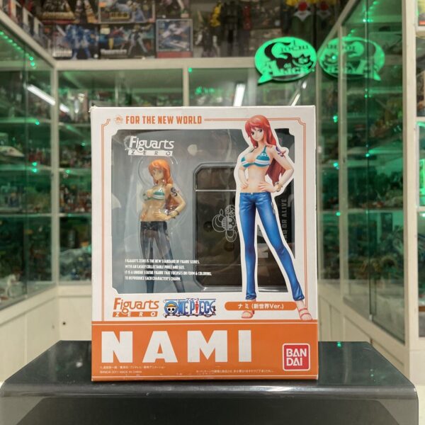 BANDAI One Piece - Figuarts ZERO Figure Nami New World Version 14 cm Official