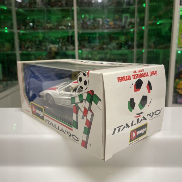 BURAGO - Italia 90 - FERRARI Testarossa ( 1984 ) scala 1/24 Cod 1504 It - immagine 3