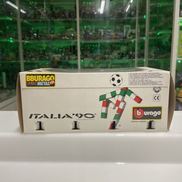 BURAGO - Italia 90 - FERRARI Testarossa ( 1984 ) scala 1/24 Cod 1504 It - immagine 4