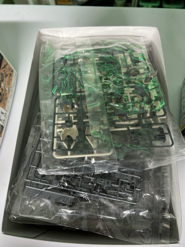 Bandai Model Kit MG 1/100 RGM - 79G GM Command Colony Type - immagine 5