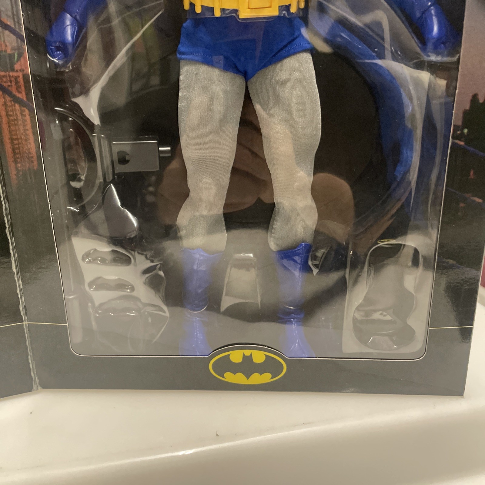 DC Direct - Batman Classic 1:6 Doll . Nuova Sealed - immagine 6