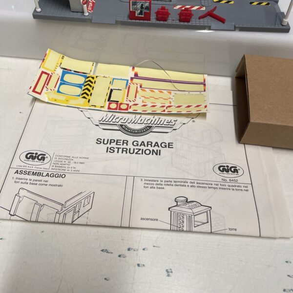 GALOOB Micro Machines SUPER GARAGE Deluxe Travel City MICROMACHINES GIG - immagine 3