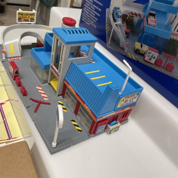 GALOOB Micro Machines SUPER GARAGE Deluxe Travel City MICROMACHINES GIG - immagine 7