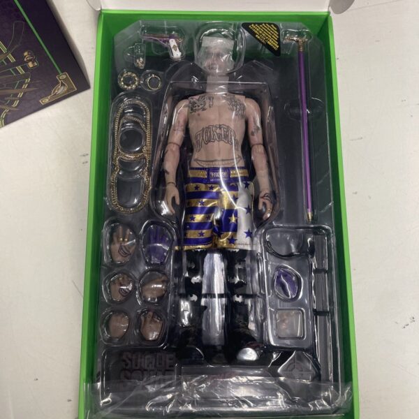 Hot Toys Joker Purple Coat Suicide Squad  MMS 382 - immagine 6