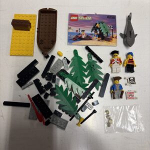LEGO 6258 - Smuggler's Shanty - in ITALIA Pirati Pirates COMPLETO