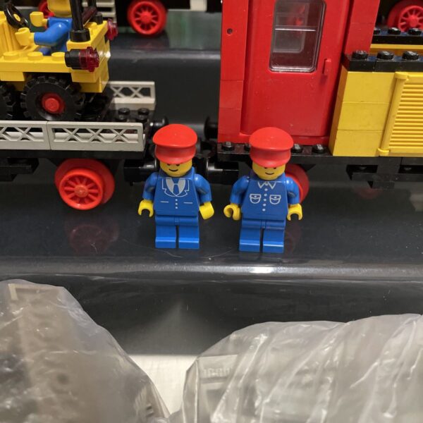 LEGO Train Treno - 7720 - Diesel Freight Train - Battery 4,5 V  1980 - immagine 5