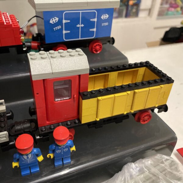 LEGO Train Treno - 7720 - Diesel Freight Train - Battery 4,5 V  1980 - immagine 7