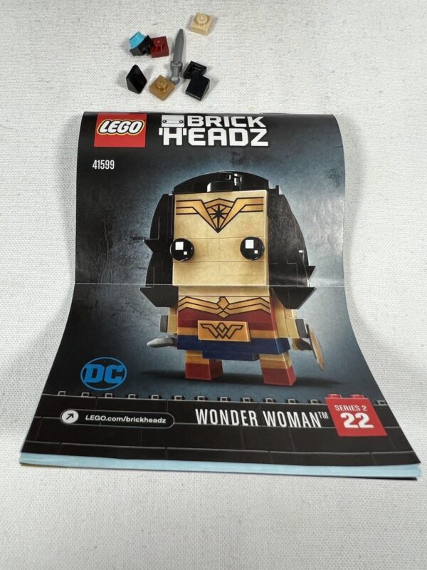 Lego serie Brick Headz DC Wonder Woman S2 22 set 41599 - immagine 5