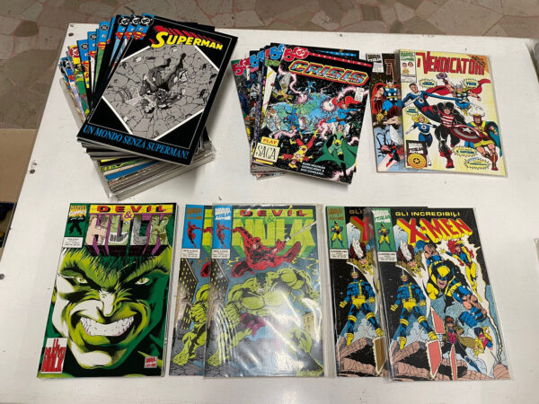 Marvel Comics - I Vendicatori - X-Man - Devil e Hulk - Superman sequenza 1 -17