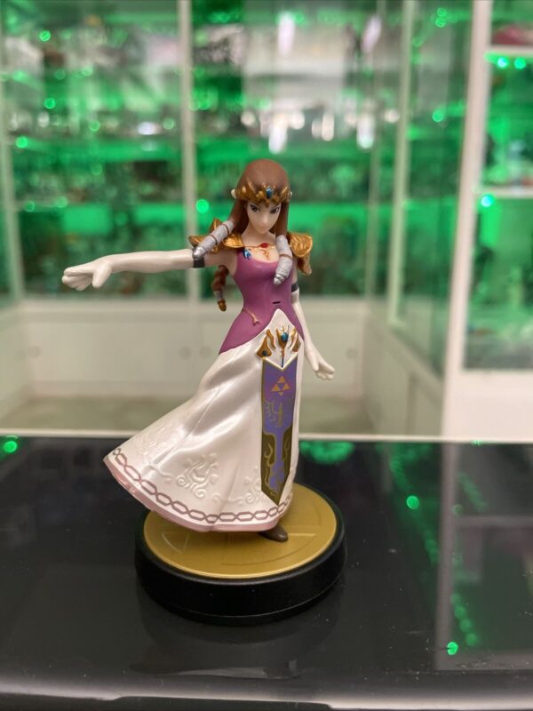 NINTENDO Amibo n.13  ZELDA - Super Smash Bross -  WIIU Switch 3DS