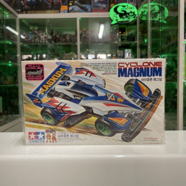 TAMIYA Mini 4wd - CYCLONE MAGNUM - 1/32   Model Kit