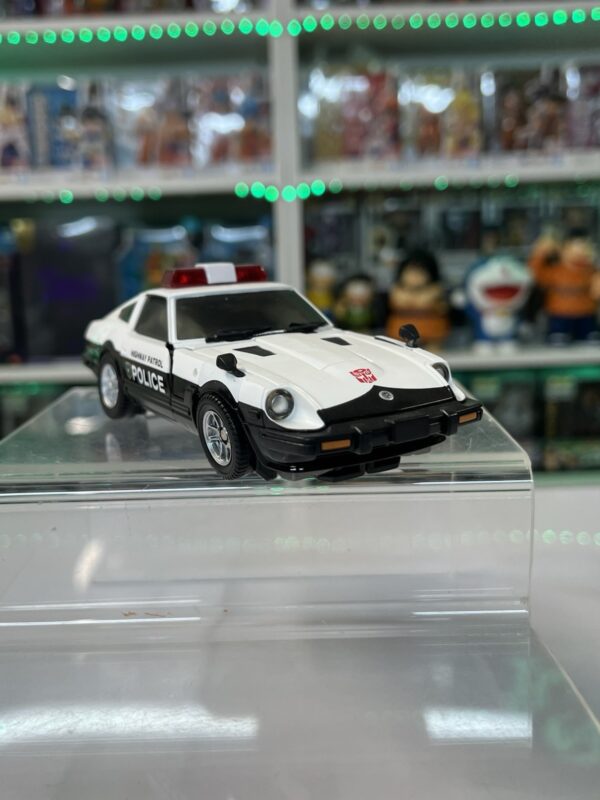 Takara Tomy Transformers - Masterpiece MP-17 Prowl - immagine 16