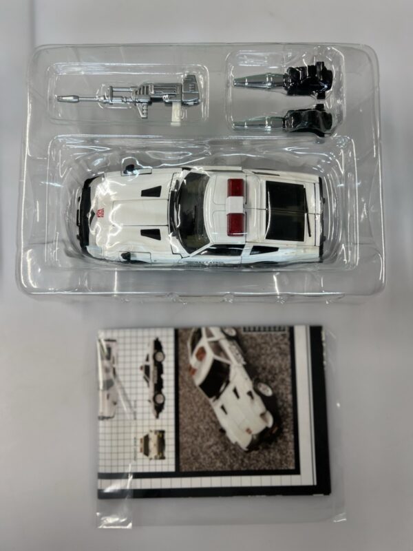 Takara Tomy Transformers - Masterpiece MP-17 Prowl - immagine 9
