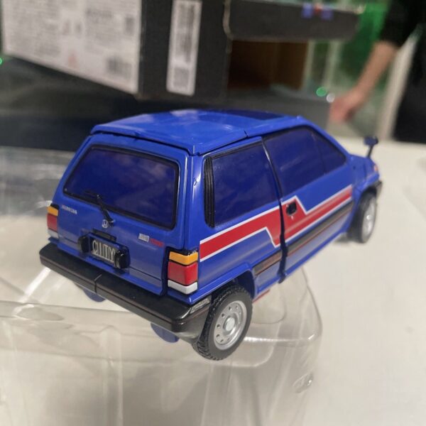 Takara Transformers Masterpiece MP-53  Skids Blu - immagine 8