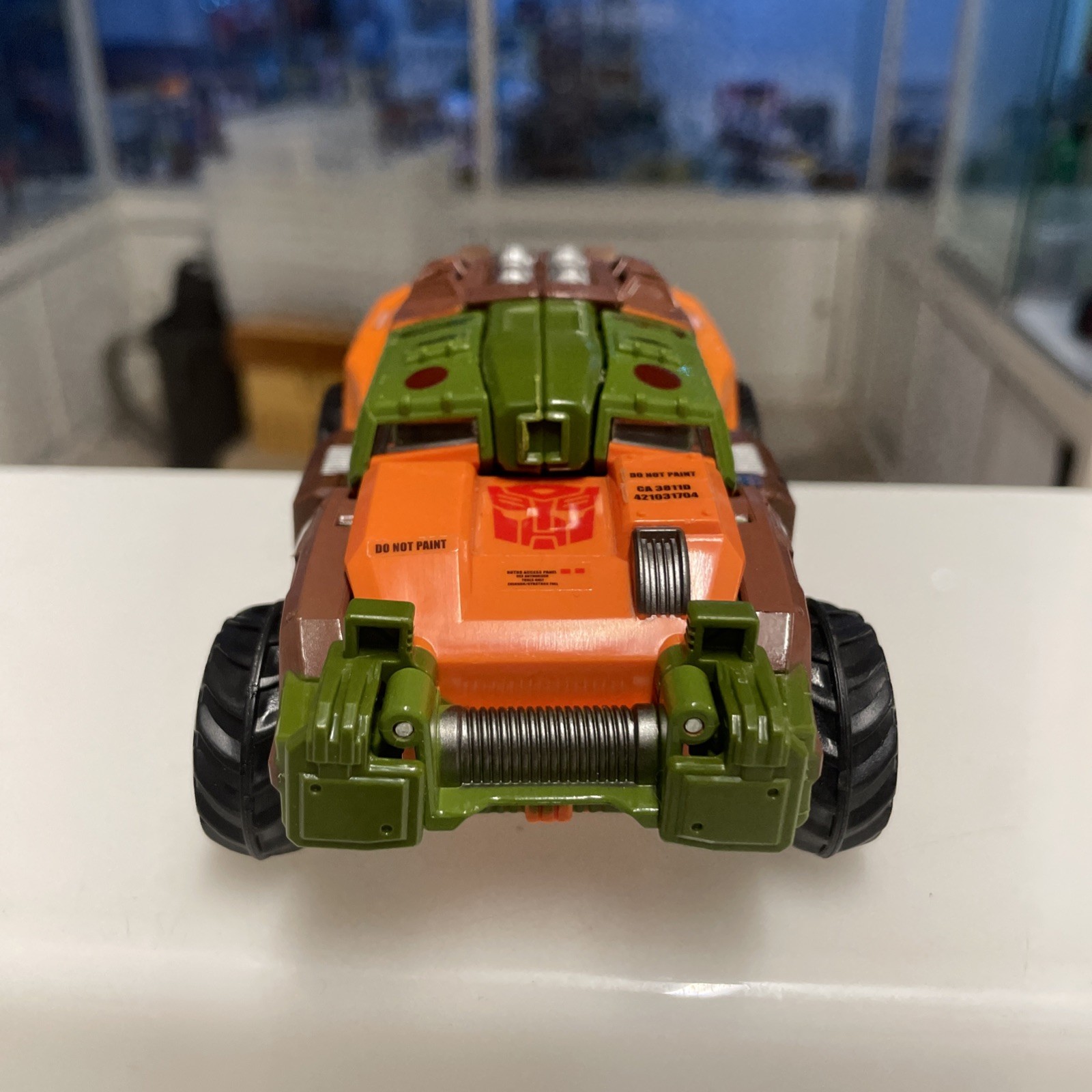 Transformers Generations Modellino 20 cm Voyager Class Wave 7 - Roadbuster - immagine 5