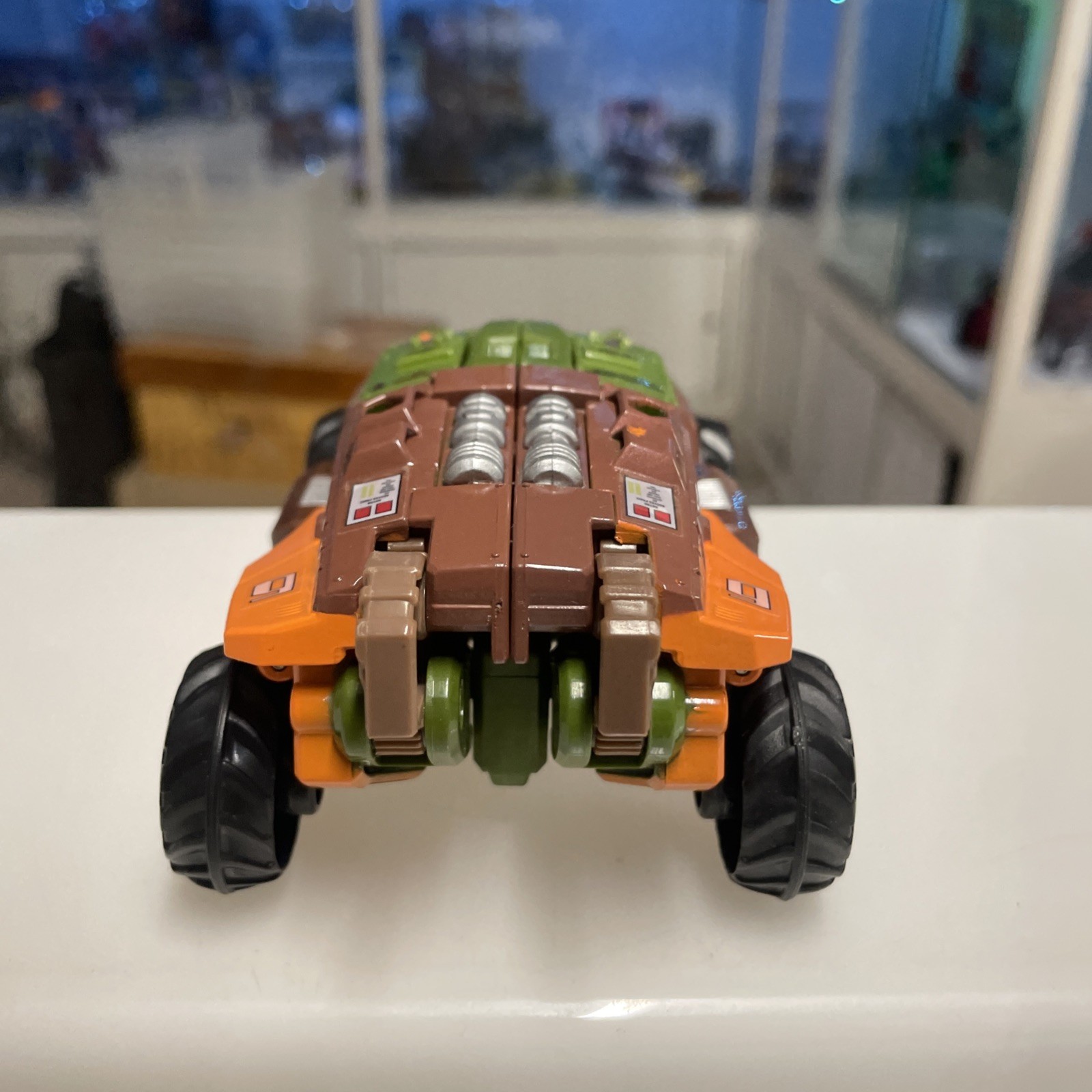 Transformers Generations Modellino 20 cm Voyager Class Wave 7 - Roadbuster - immagine 7