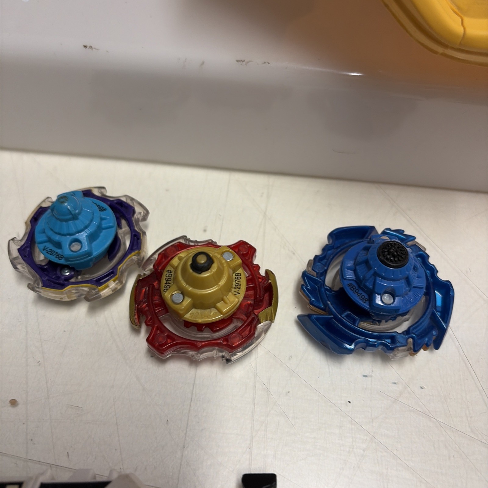 Hasbro BEYBLADE BURST + Metal Fusion - Super Vortex Battle Set LOTTO - immagine 5