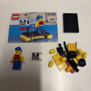 LEGO 1733 - Shipwrecked Pirate - in ITALIA Pirati Pirates COMPLETO