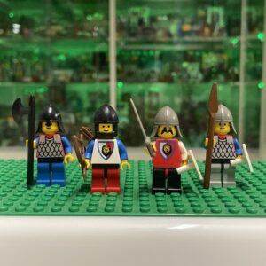 LEGO Minifigure Castle - Royale Lion Knights Lotto Medievali