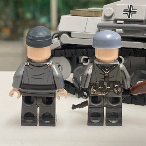 Lego JDBrick - Marder II + German Tanker Pilot  -  Military WWII - immagine 4