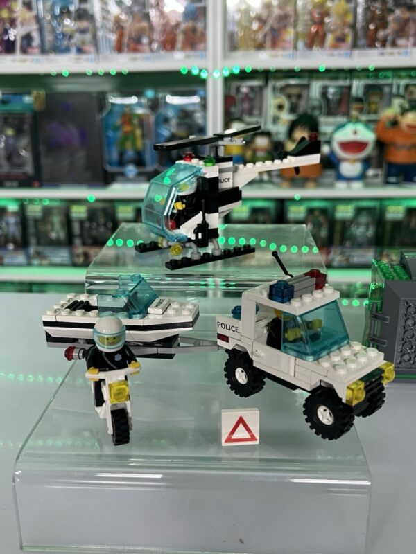 Lego Legoland Vintage - Set 6354 police 	Pursuit Squad - immagine 7