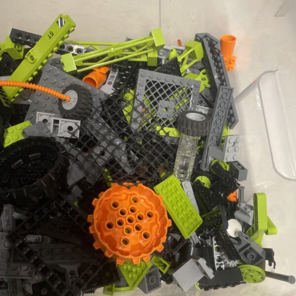 Lego - Power Miners -  8964 - Titanium Command Rig - immagine 6