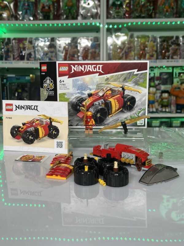 Lego Serie Ninjago - Set 71780 Kai’s Ninja Race Car EVO - immagine 5