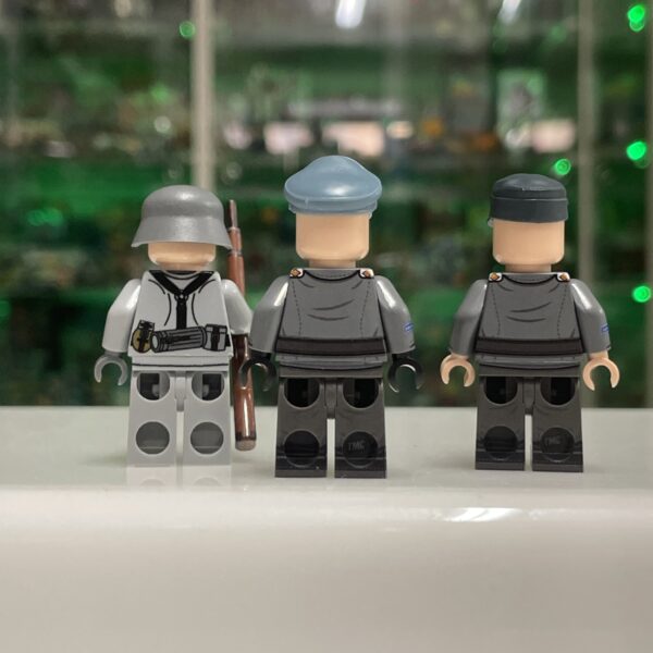 Lego The Minifig CO. Minifigure - Capocarro Tank + Pilots -  Military WWII - immagine 3