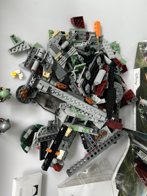 Lego serie Star Wars  Set 75312 - Boba Fett's Starship - immagine 8