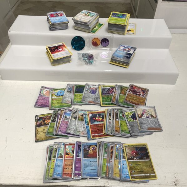 Lotto Carte Pokemon mix 500 ITA ENG JAP Rare e Brillanti Recenti Pikachu G
