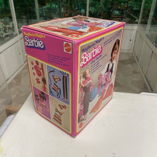 MATTEL Maglieria Magica di BARBIE Art. 7830 - immagine 3