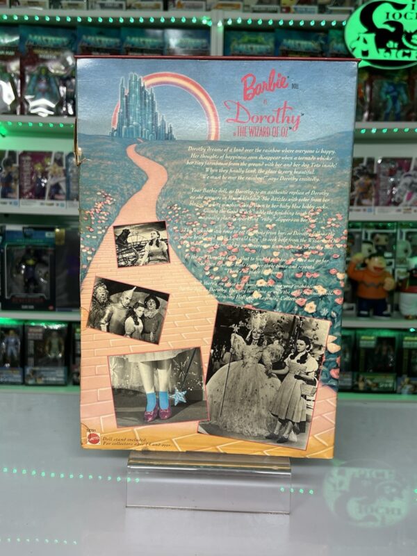 Mattel Barbie - Hollywood Legends - Barbie As Dorothy In The Wizard Of Oz - immagine 5