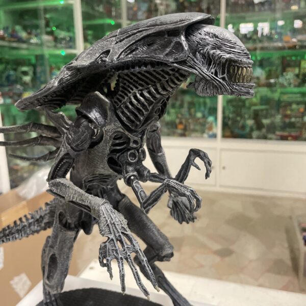 McFarlane Toys 2003 Movie Maniacs Alien Queen Deluxe Set- Action Figure 75 cm - immagine 4