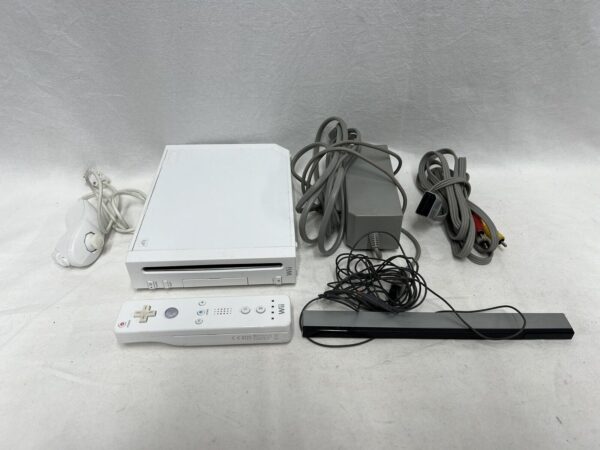 Nintendo Wii Console Con Accessori E Un Gioco - immagine 3